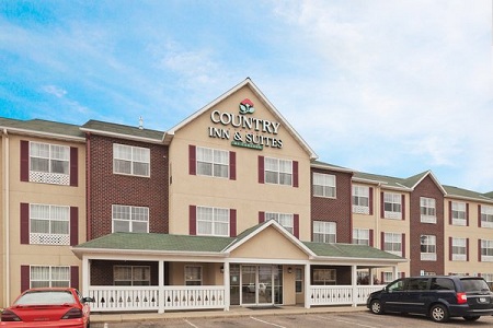 Country Inn & Suites